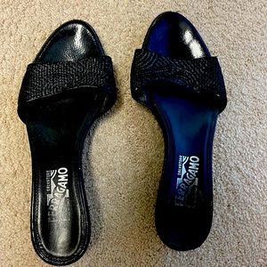 Ferragamo black sandals 8.5